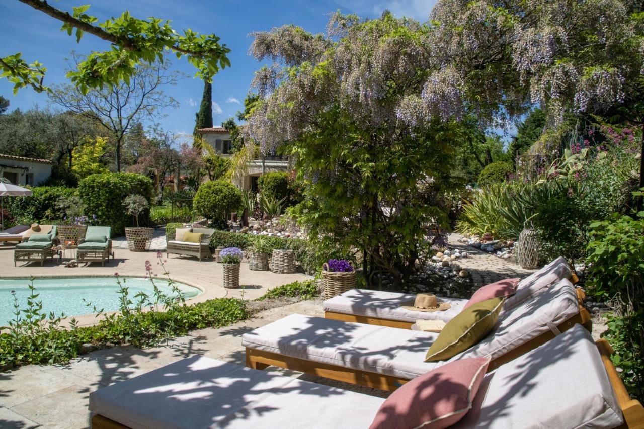 Hotel Les Messugues Saint-Paul-de-Vence Zewnętrze zdjęcie