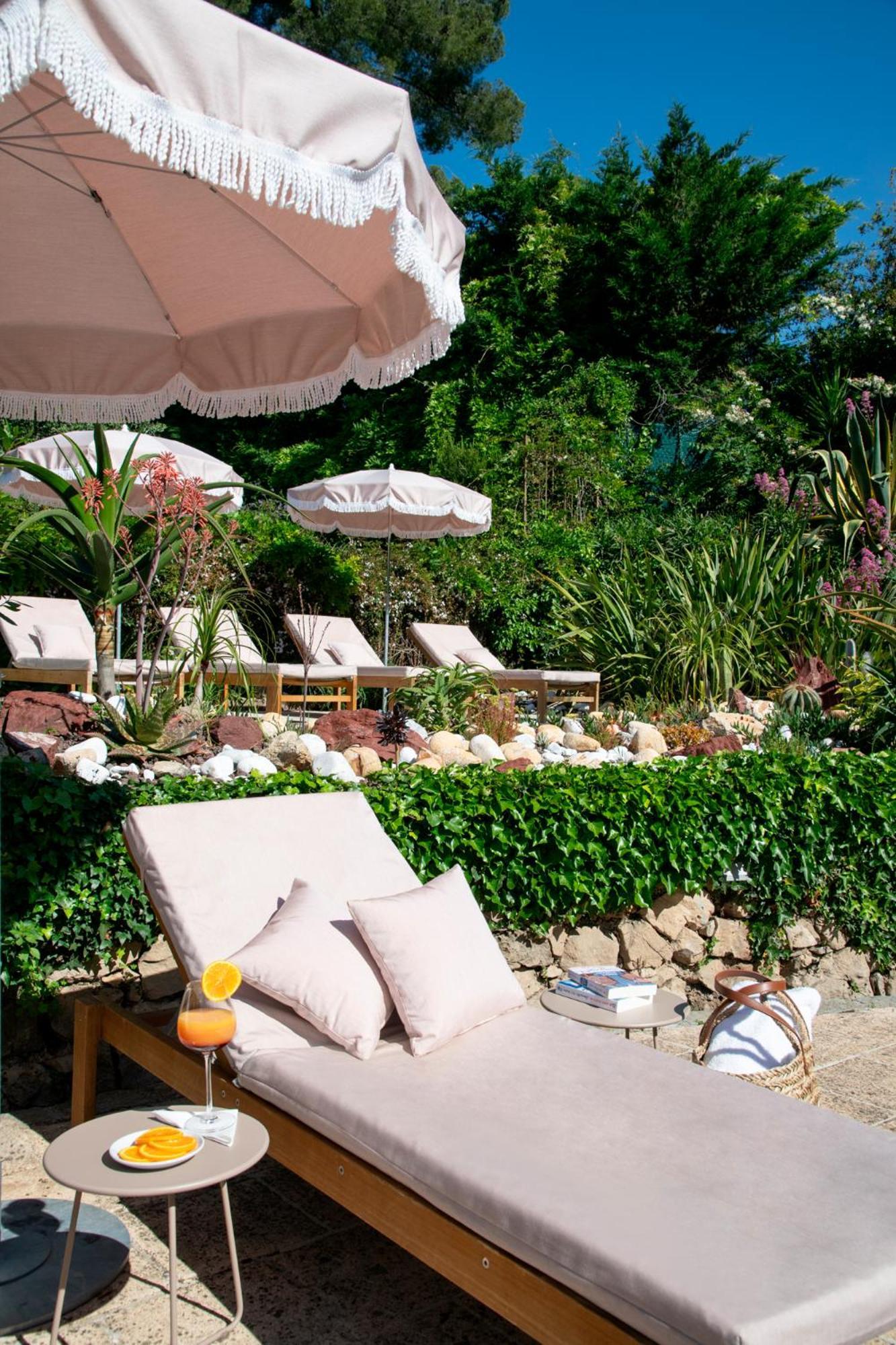 Hotel Les Messugues Saint-Paul-de-Vence Zewnętrze zdjęcie
